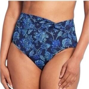 LANDS’ END plus size XL/18 navy paisley tummy control full coverage swim bottom